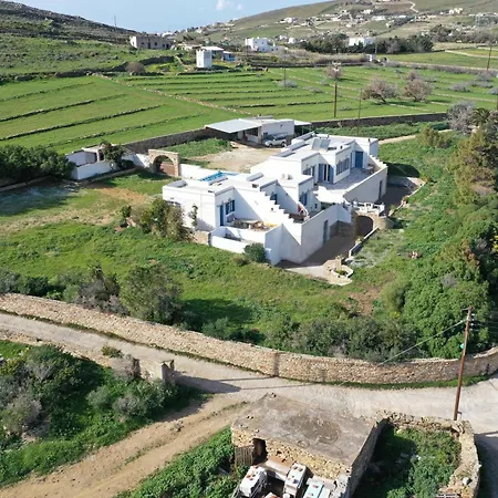Lovely For 4 Ppl In Tinos *