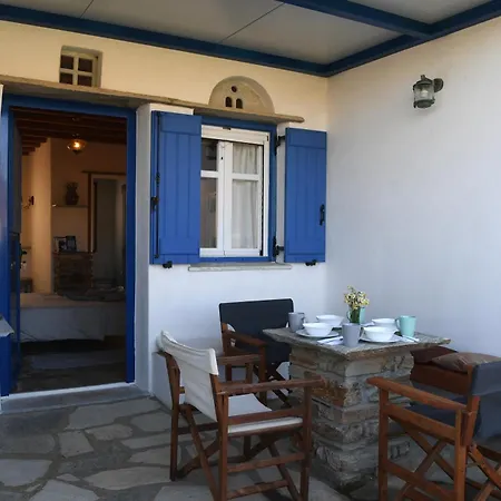 Lovely For 4 Ppl In Tinos Apartament